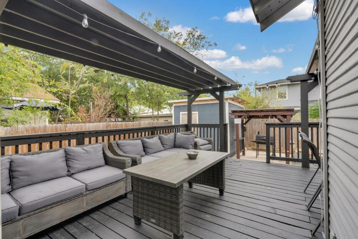 Charming Downtown Sa With Pool And Hot Tub Holiday home San Antonio