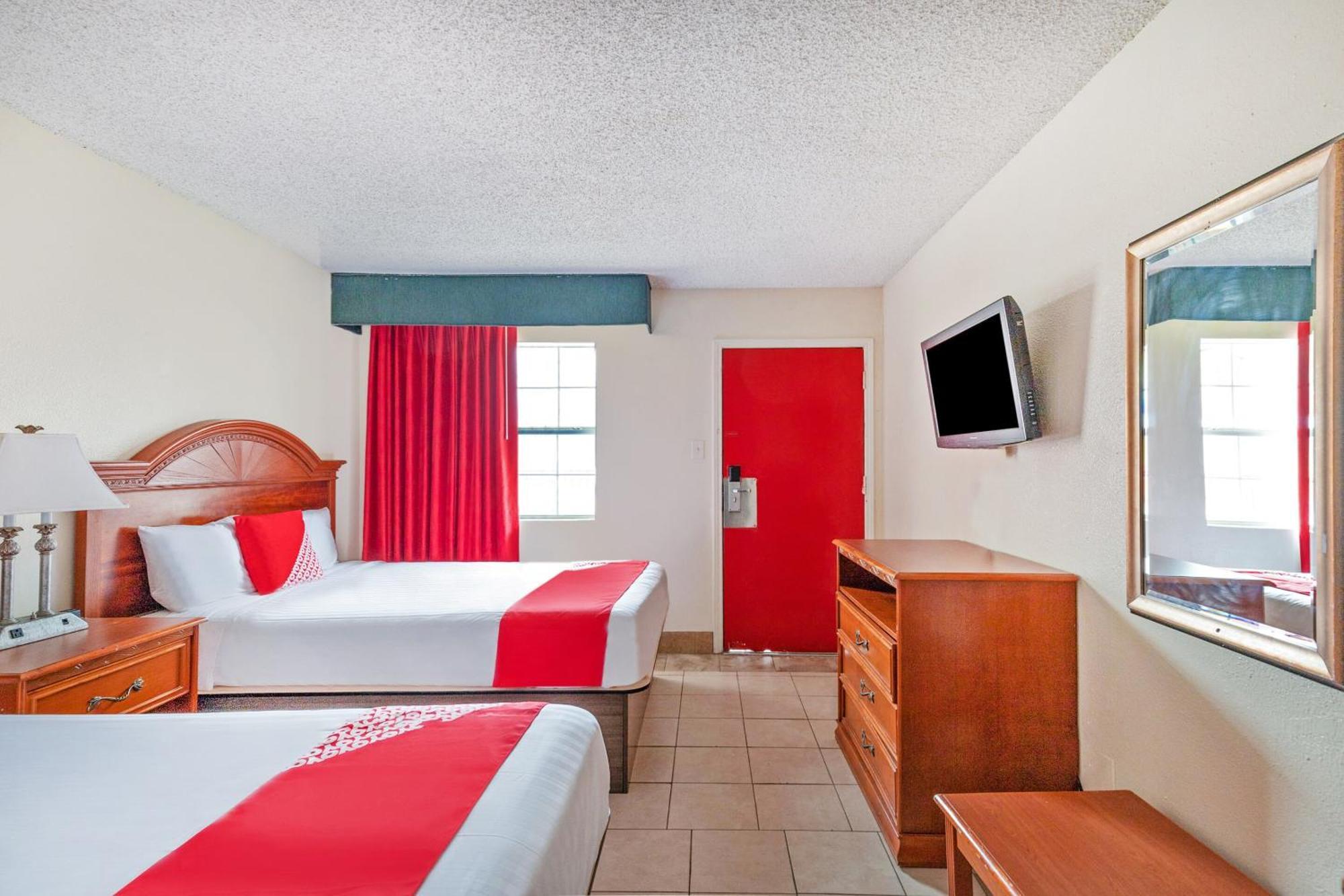Hotel Oyo Lackland Near Seaworld *