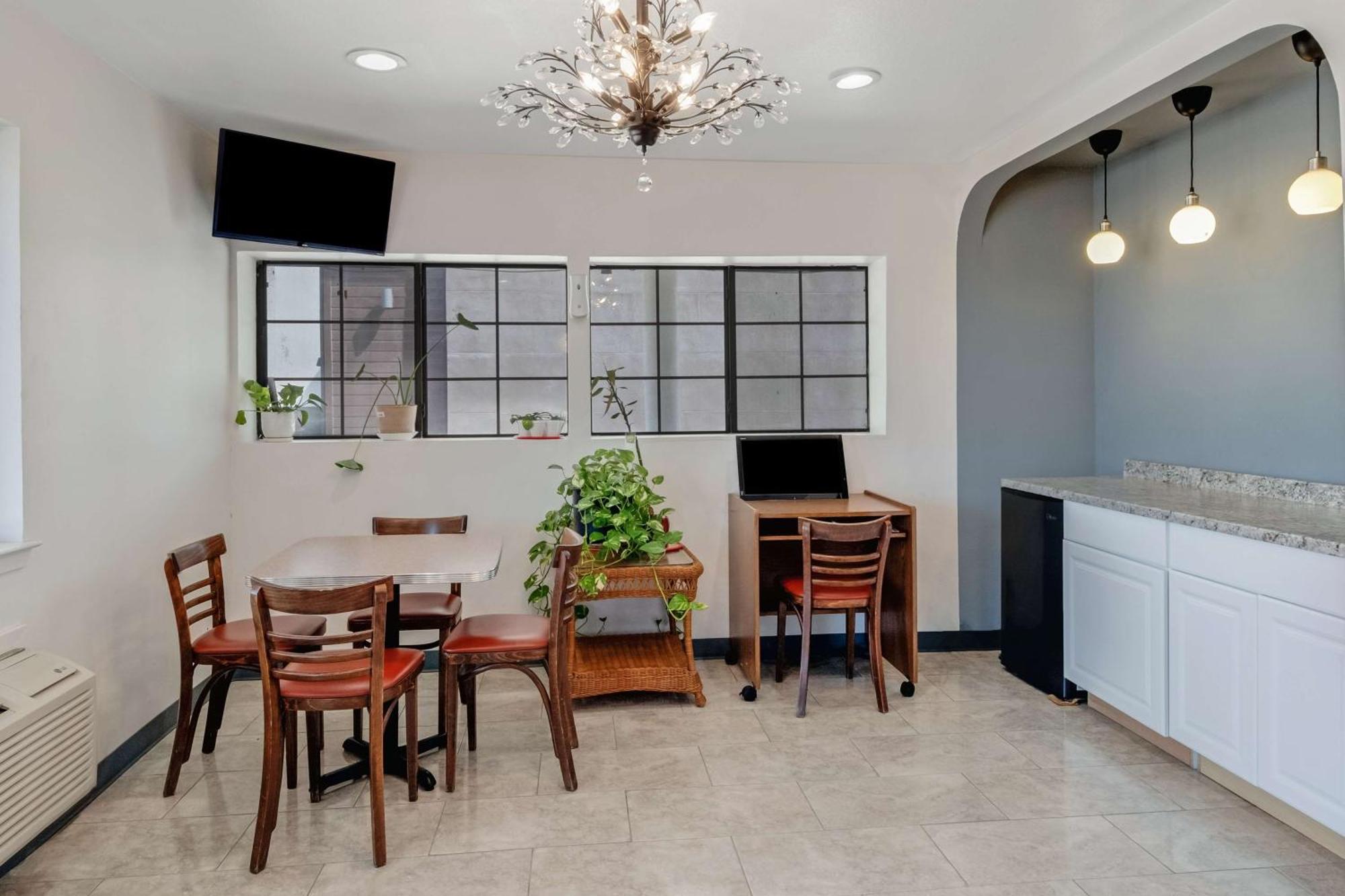 Motel Americas Value Downtown Riverwalk San Antonio