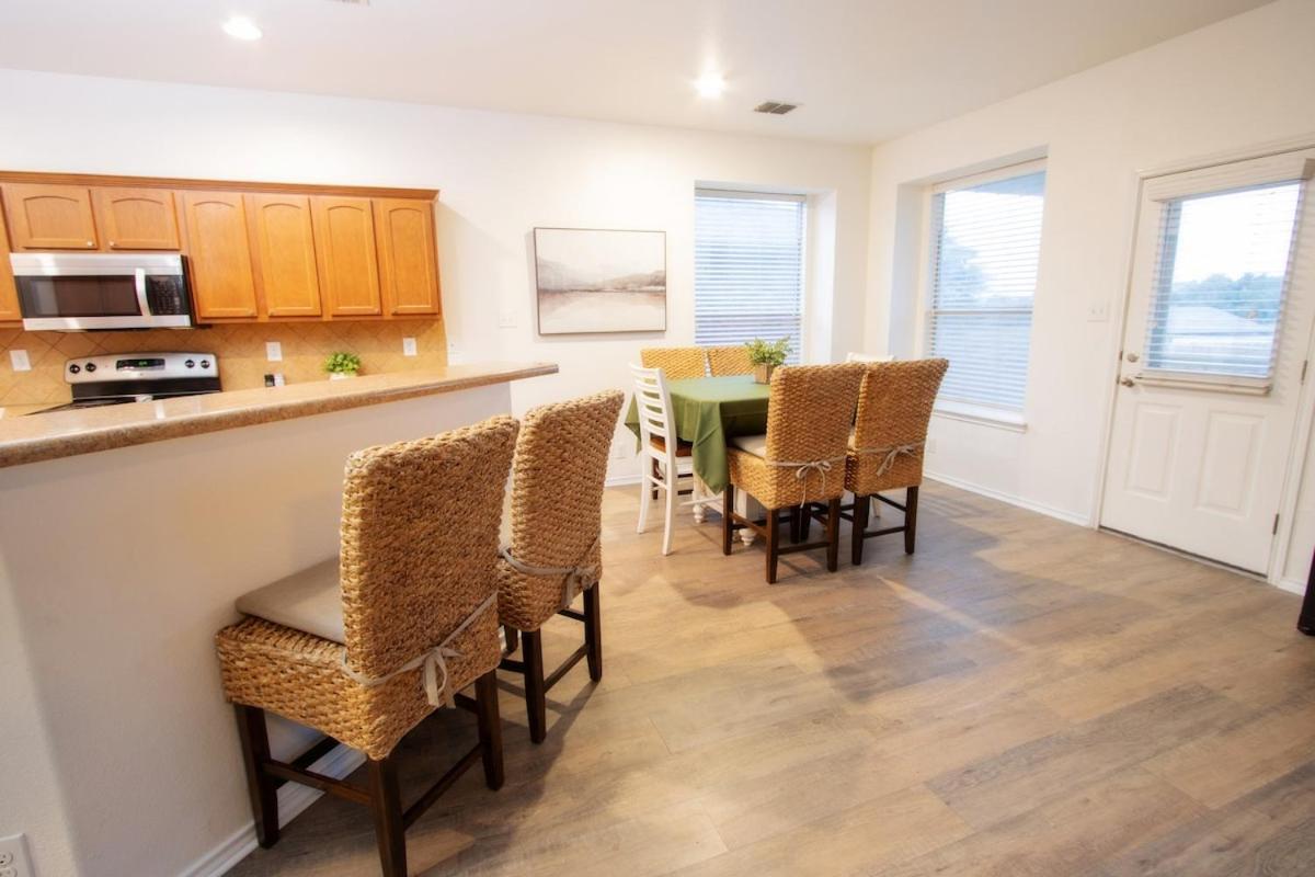 Holiday home Family ~pool ~seaworld Nat'l Shooting Complex *