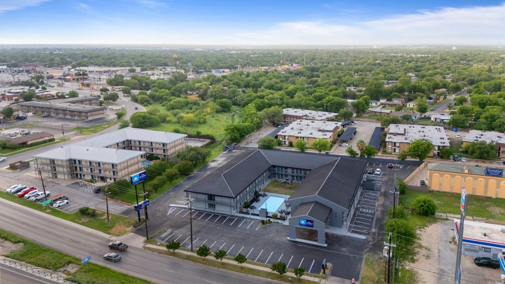GreenTree Inn San Antonio/Lackland Air Force Base Hotel San Antonio