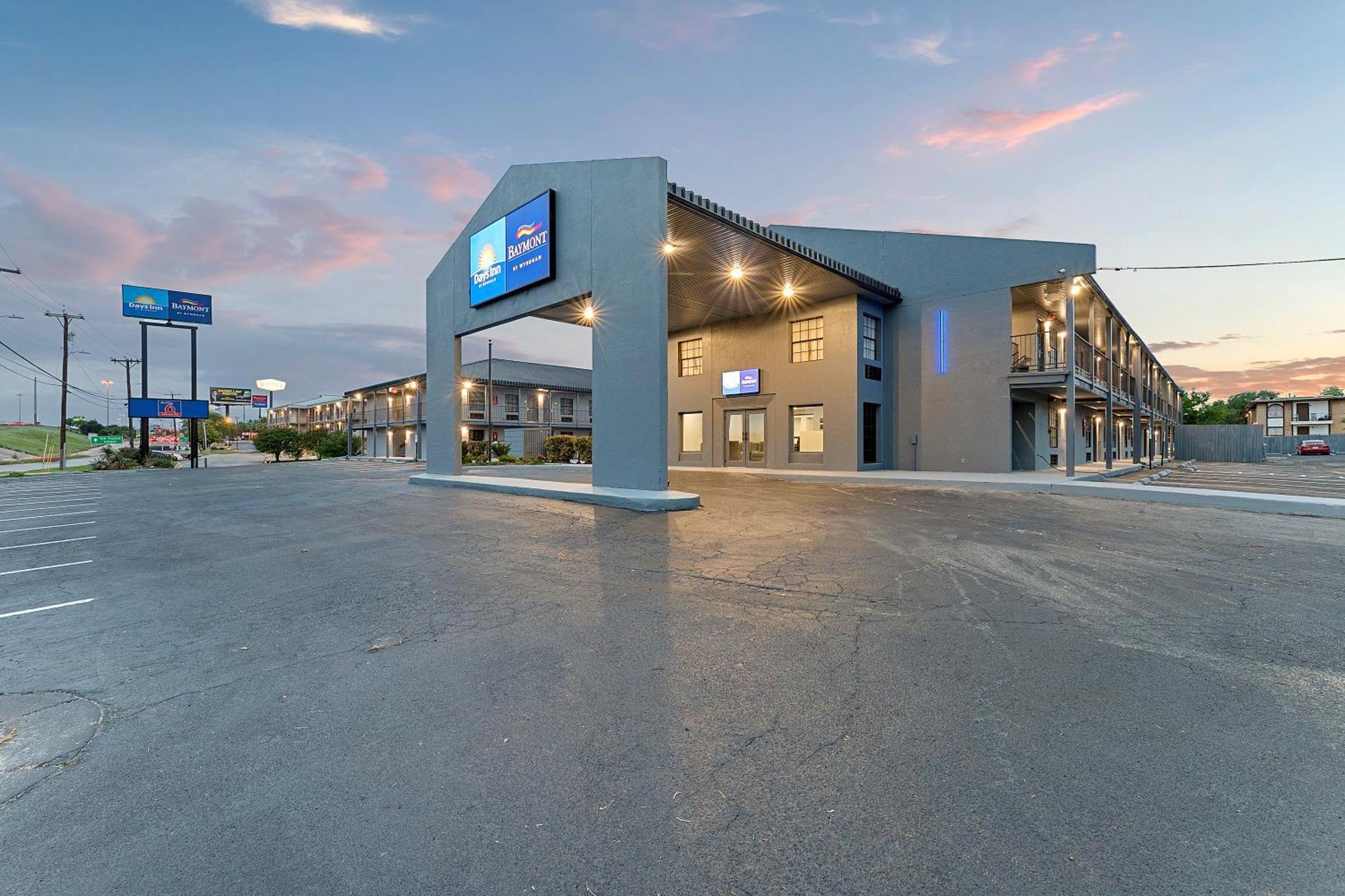 Hotel GreenTree Inn San Antonio/Lackland Air Force Base