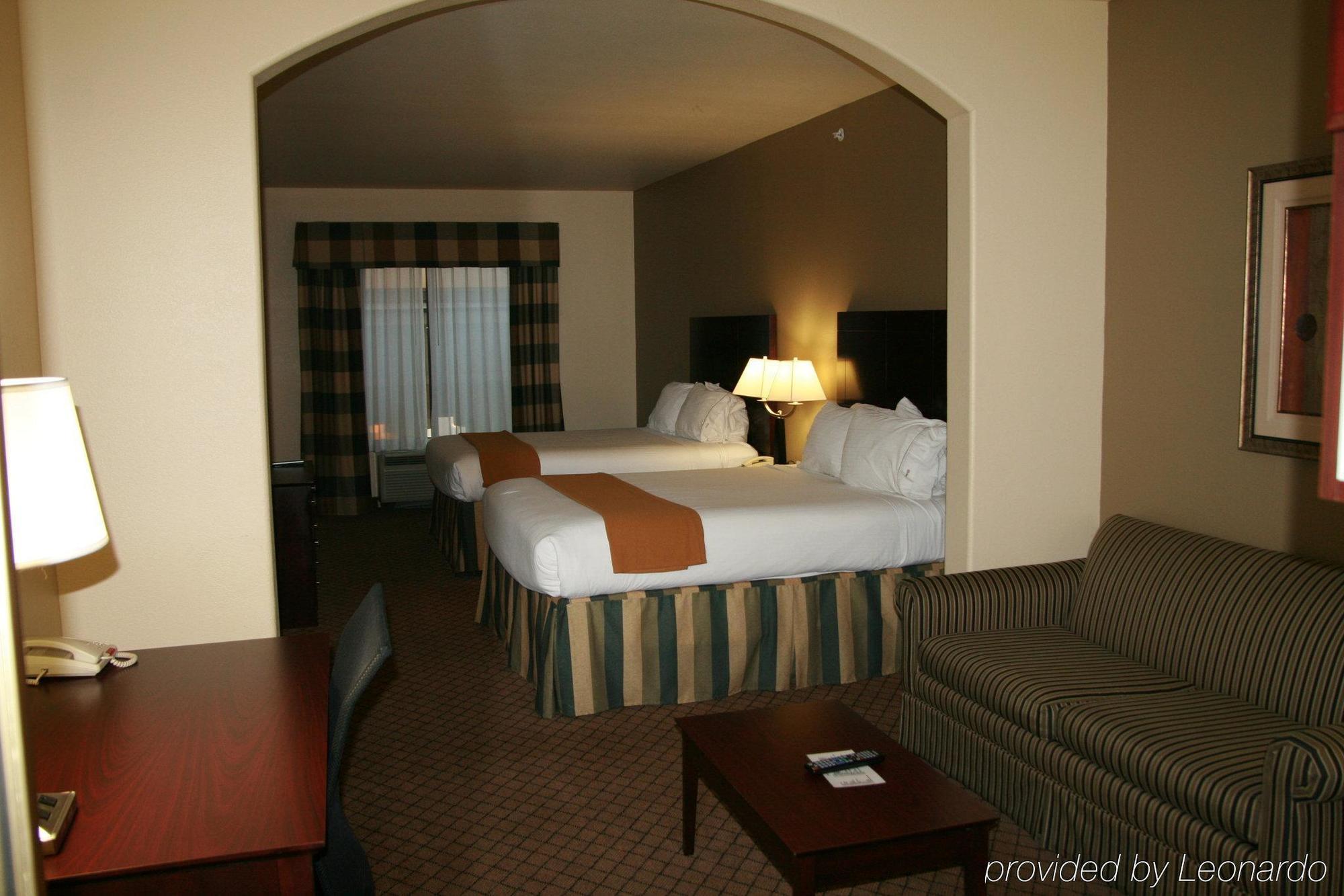 Express & Nw-medical Area By Ihg Hotel 3*