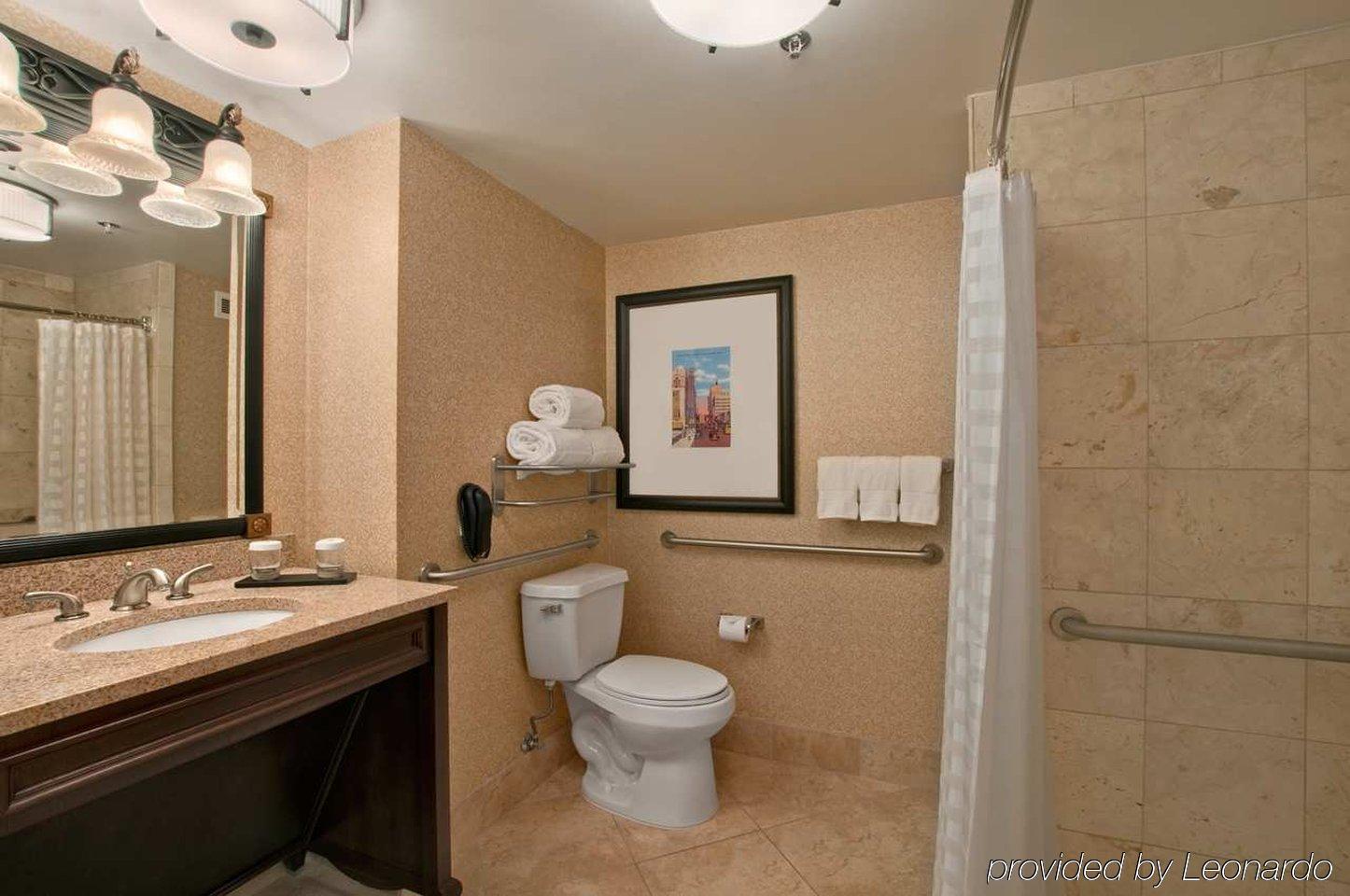 Hotel Embassy Riverwalk-downtown San Antonio