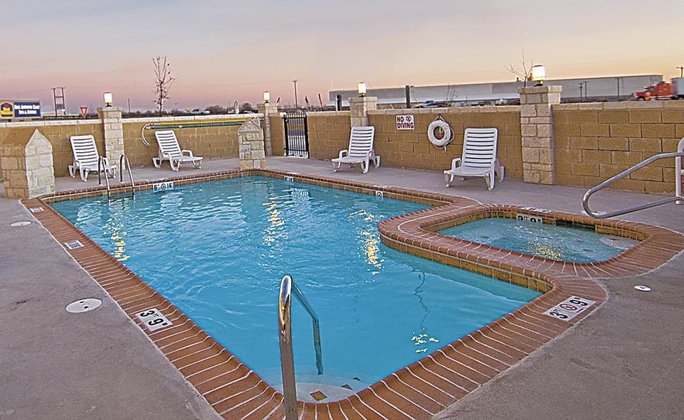 Western East & 3* San Antonio