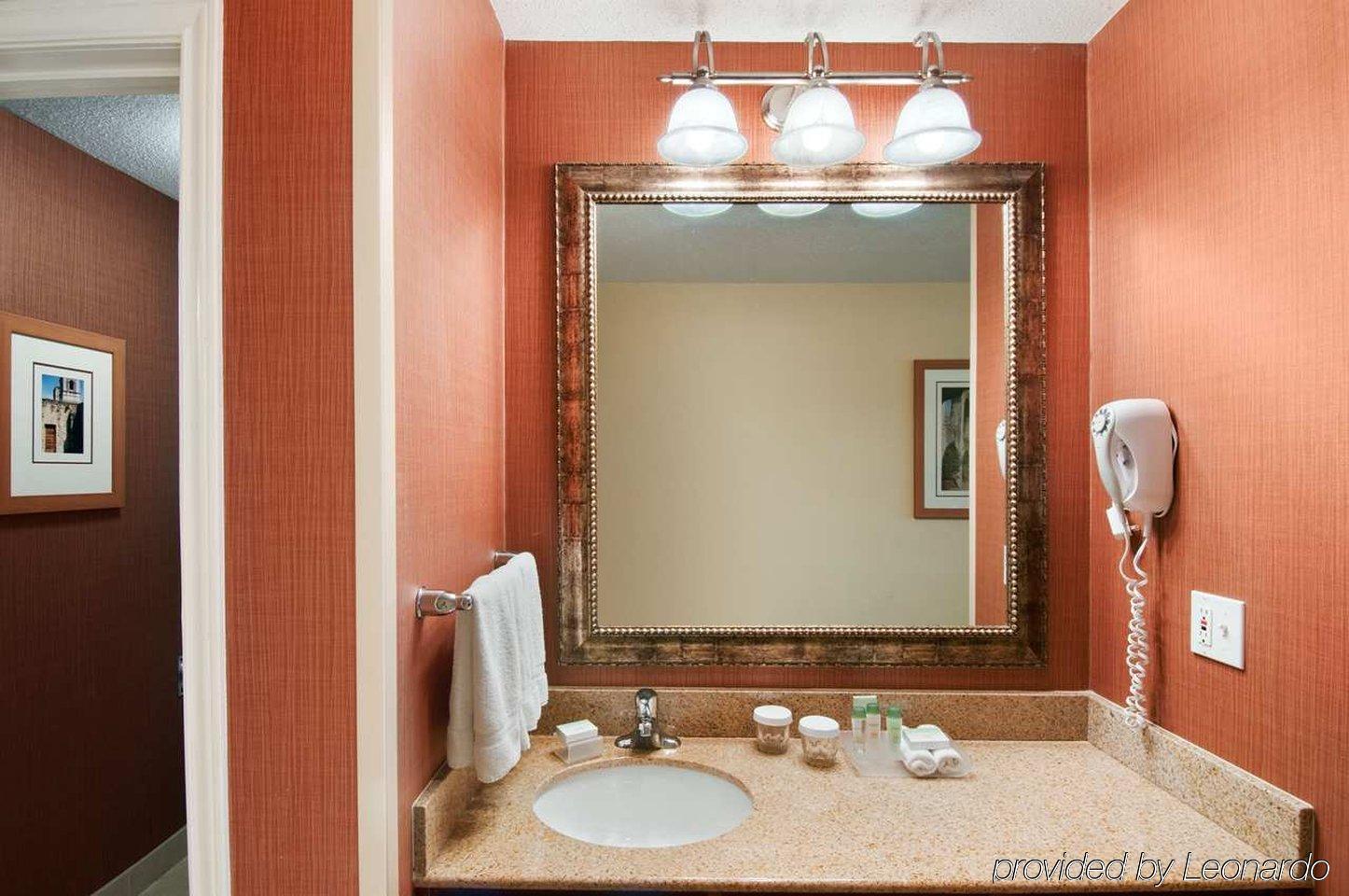 Homewood By Hilton Riverwalk/downtown 3*