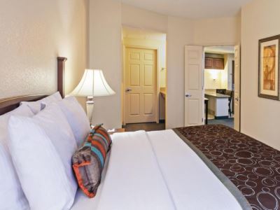 Hotel Staybridge Downtown Convention Center By Ihg 3*