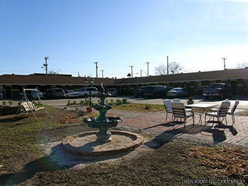 Americas Value Downtown Riverwalk Motel 3*
