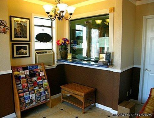 Americas Value Downtown Riverwalk Motel San Antonio