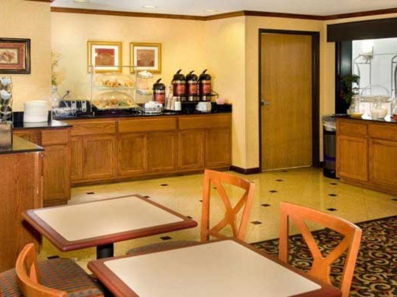Hotel Western Alamo Downtown