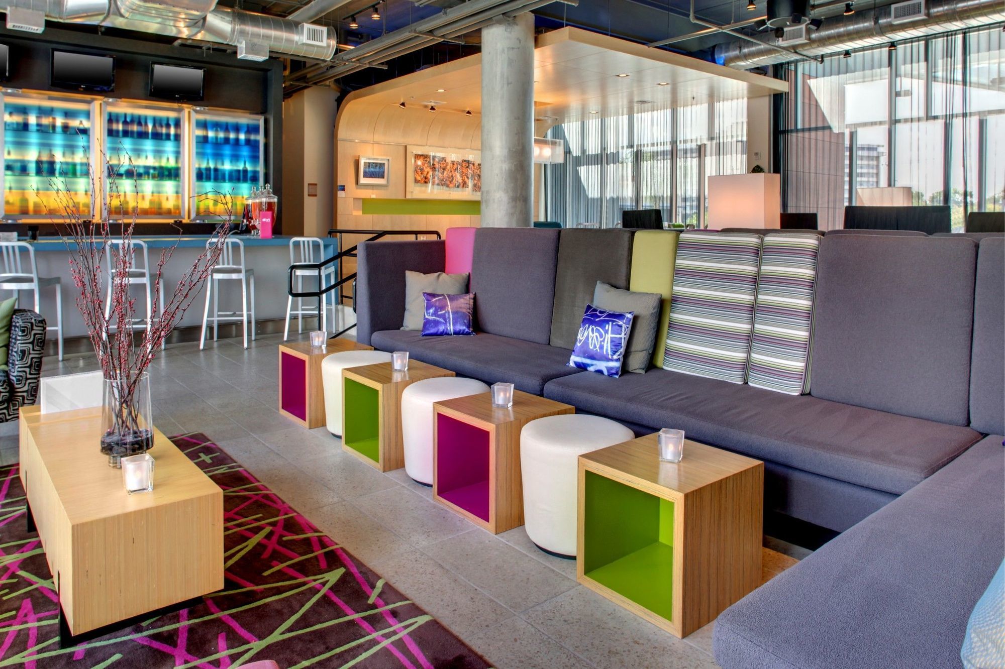Hotel Aloft Airport