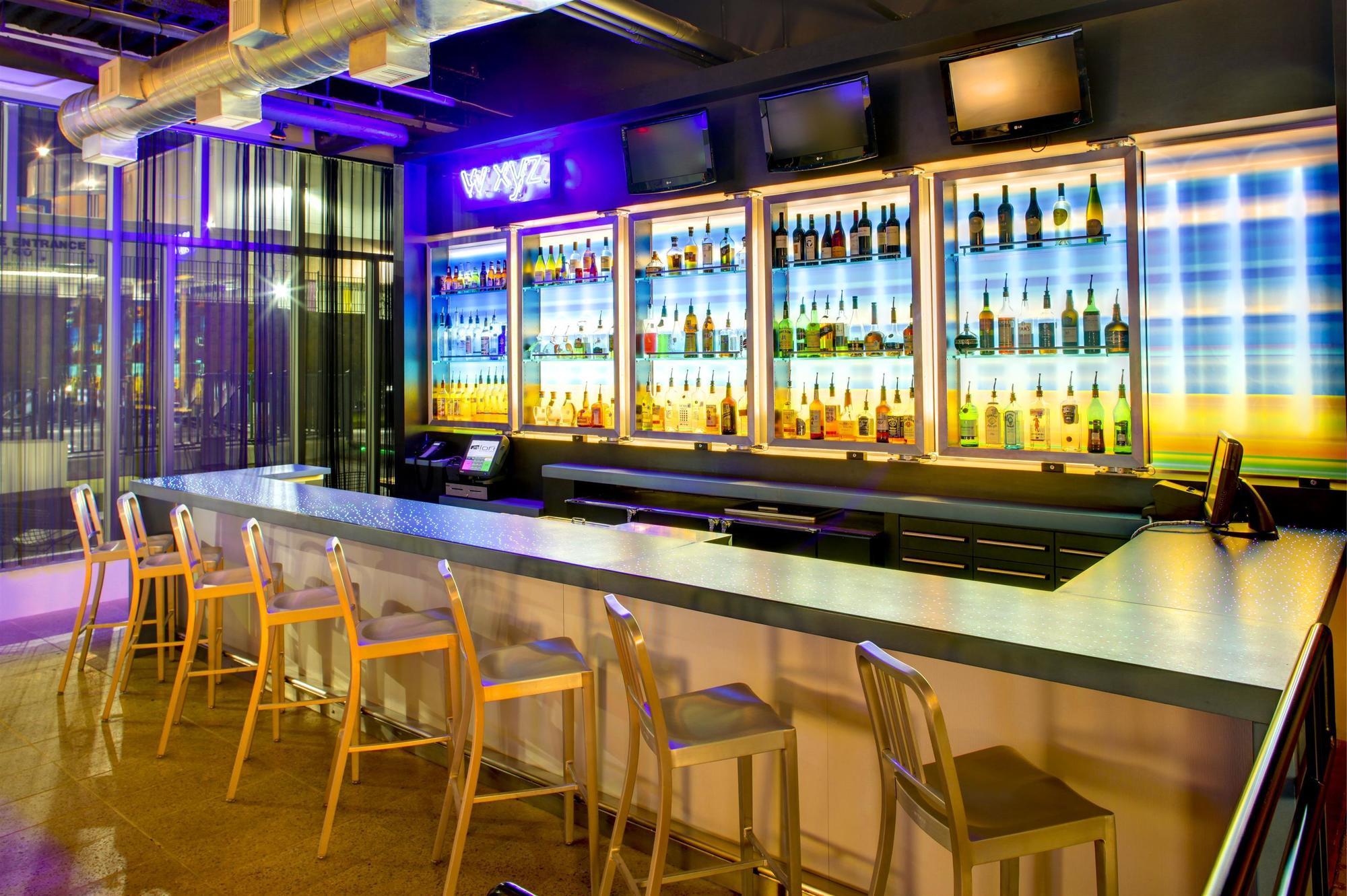 Hotel Aloft Airport San Antonio
