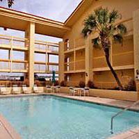 Super 8 By Wyndham Near Seaworld Ingram Park 3* San Antonio