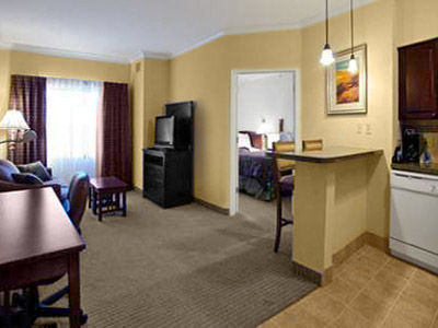 Hotel Staybridge Sea World By Ihg 3*
