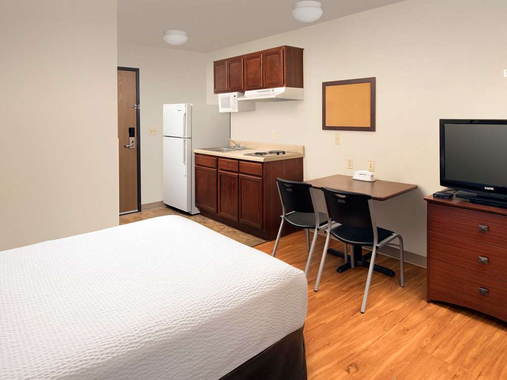 Woodspring San Antonio North I-35 Live Oak