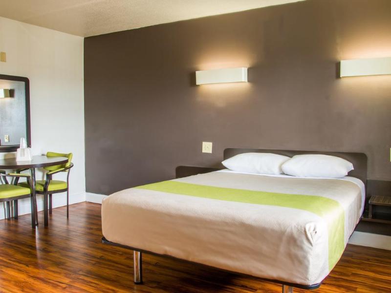 GreenTree Inn San Antonio/Lackland Air Force Base * San Antonio