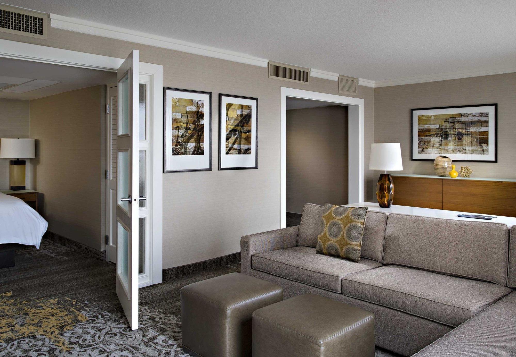 Hotel Marriott Riverwalk 4*