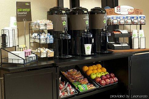 Extended America - - Airport Hotel
