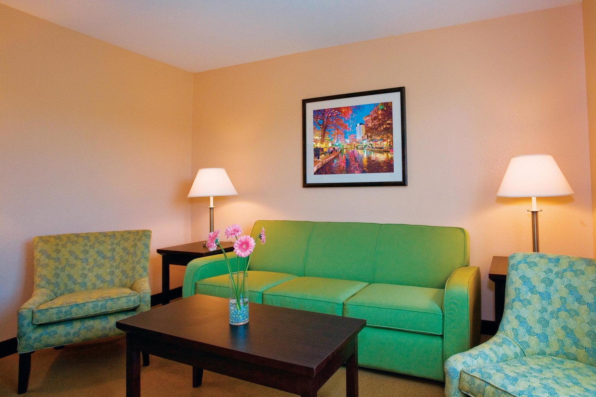 La Quinta By Wyndham Medical Ctr. Nw Hotel
