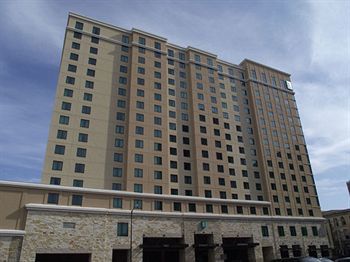 Embassy Riverwalk-downtown 4*