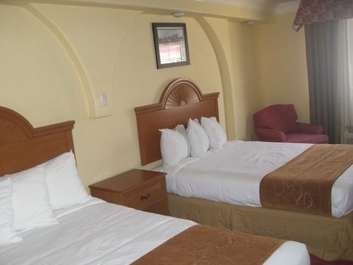 Days By Wyndham Airport Hotel 2*