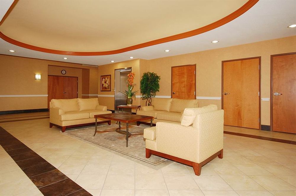 Western East & Hotel 3*