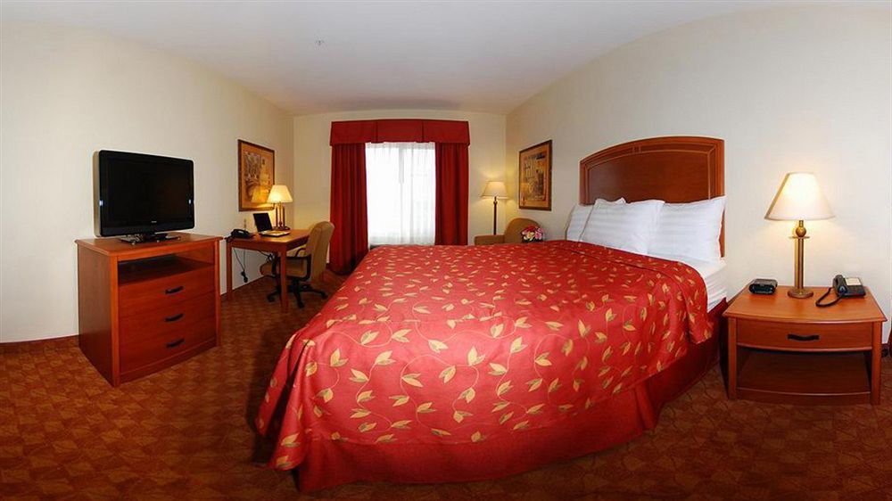 Western East & Hotel