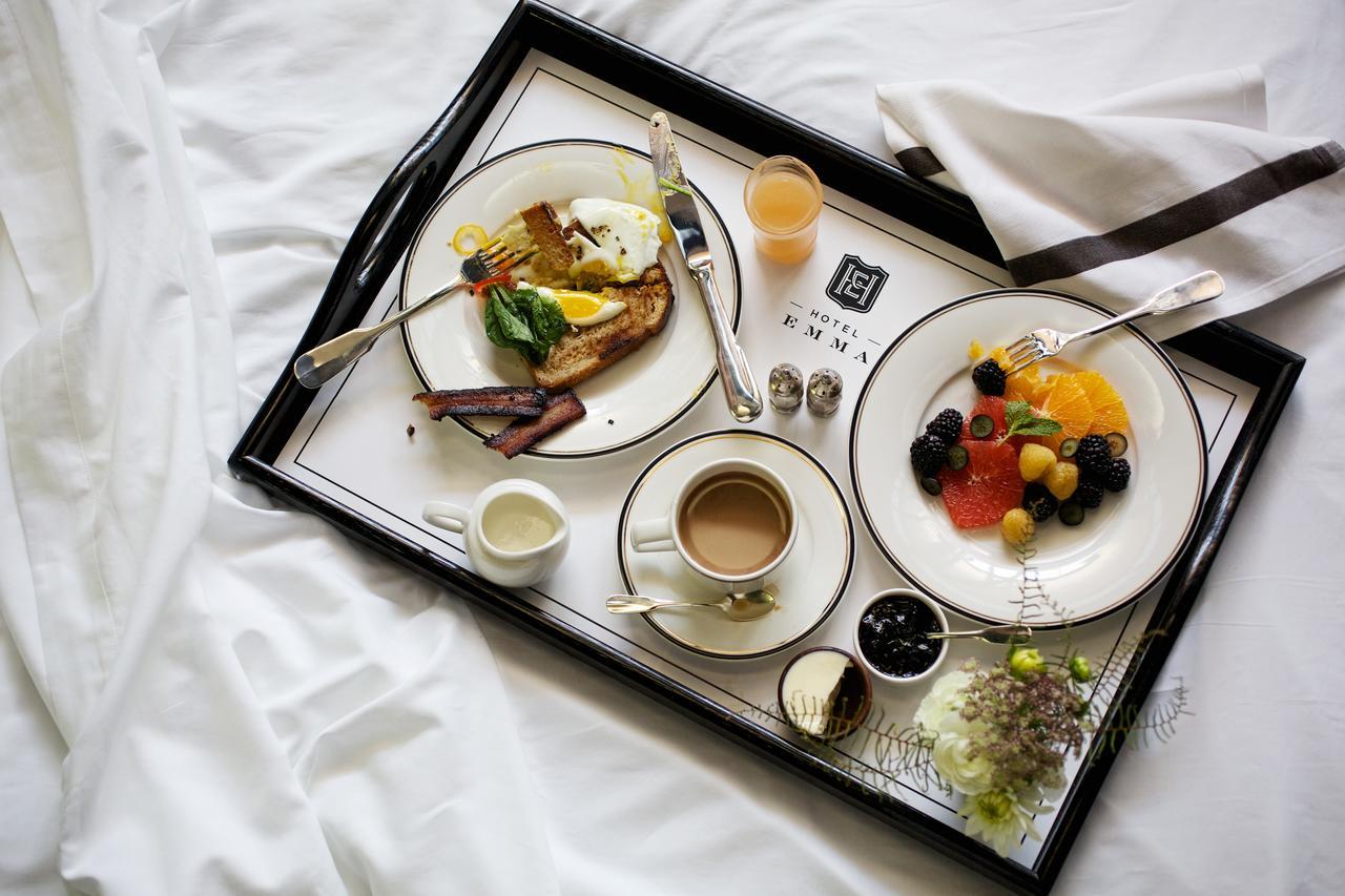 Hotel Emma At Pearl On The Riverwalk 5*