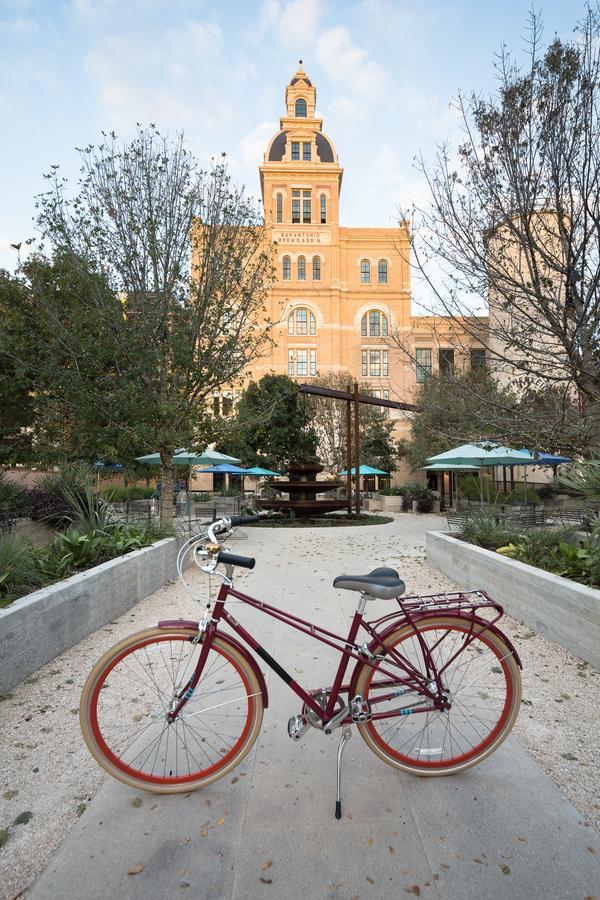 Hotel Emma At Pearl On The Riverwalk 5*