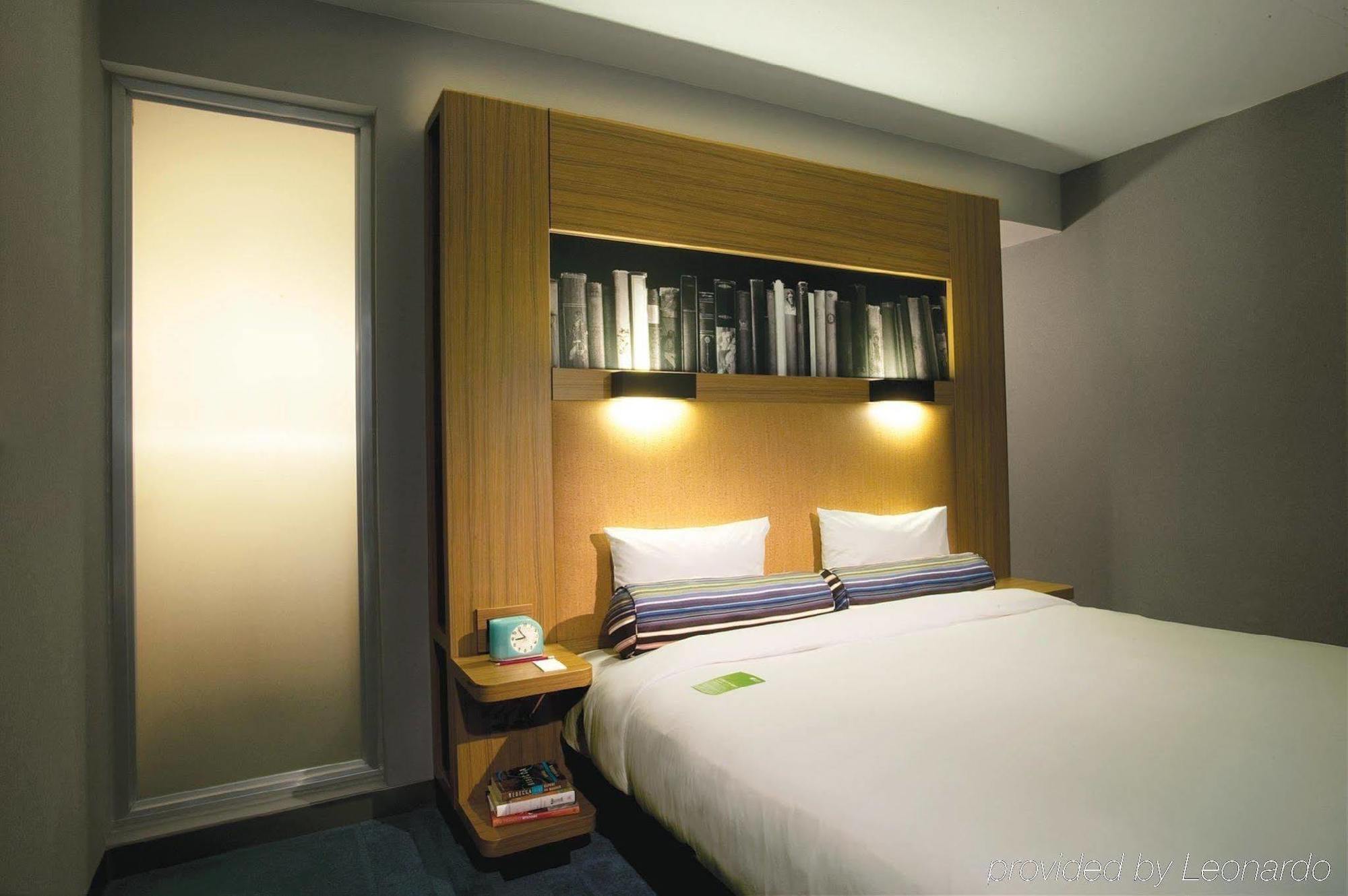 Aloft Airport San Antonio