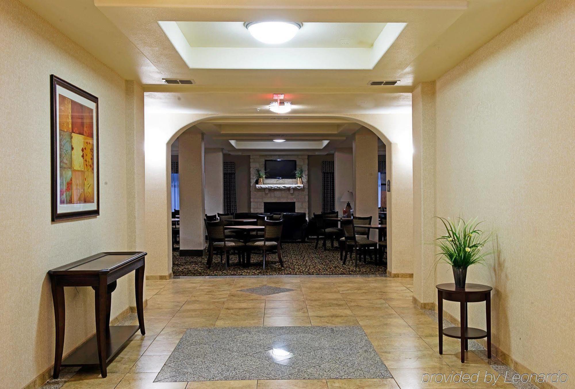 Hotel Express & Nw-medical Area By Ihg 3*