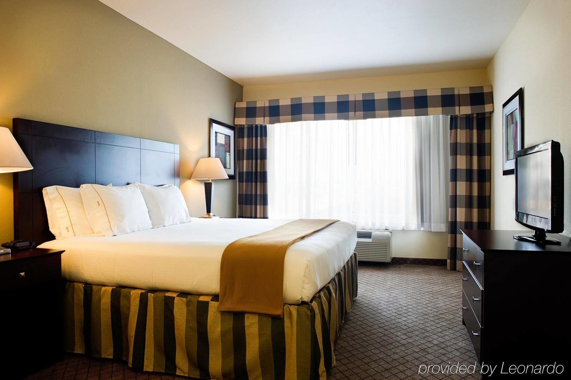 Hotel Express & Nw-medical Area By Ihg 3*