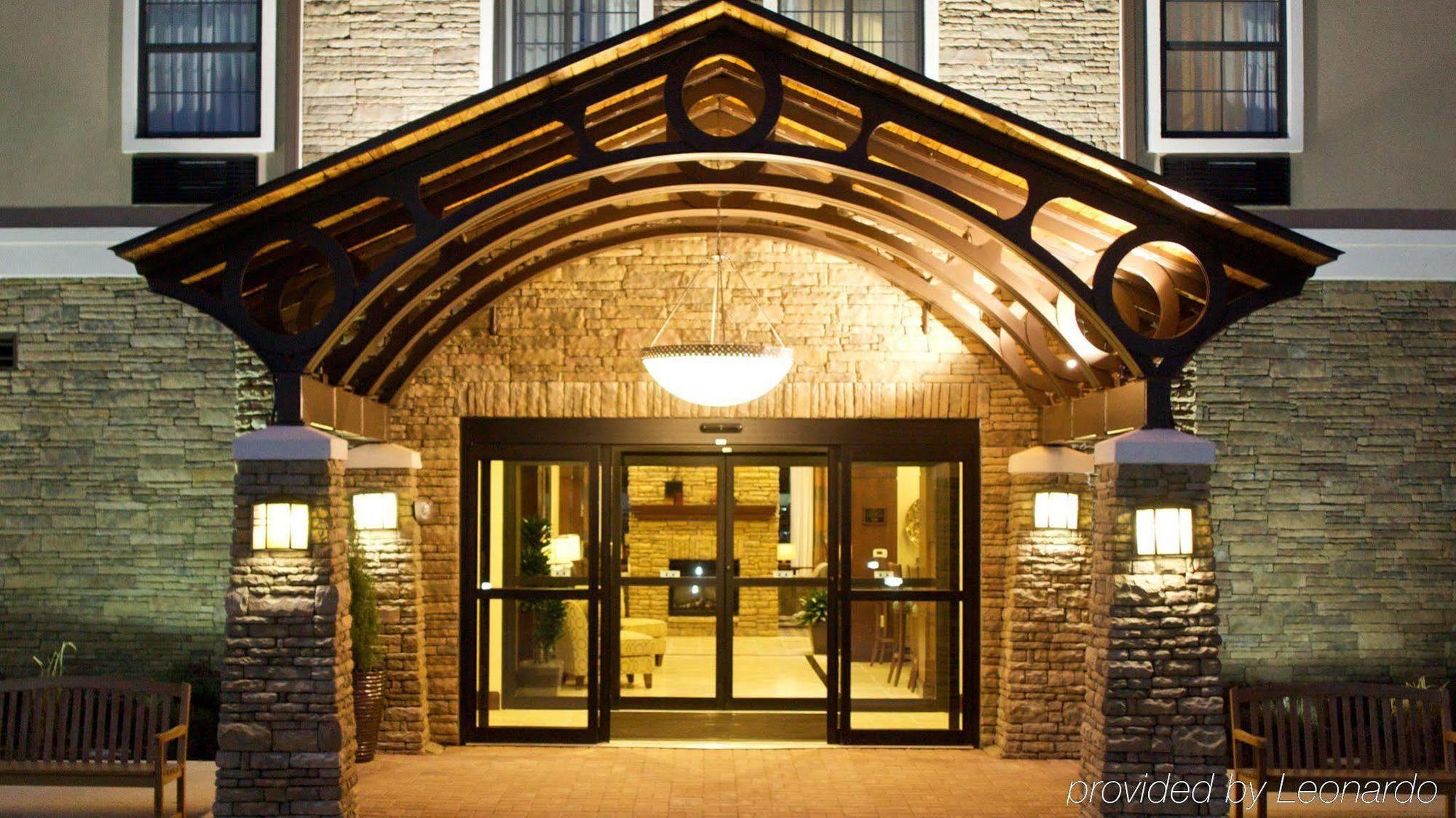 Hotel Staybridge Sea World By Ihg 3*