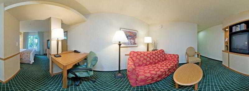 Fairfield & By Marriott Downtown/market Square Hotel San Antonio