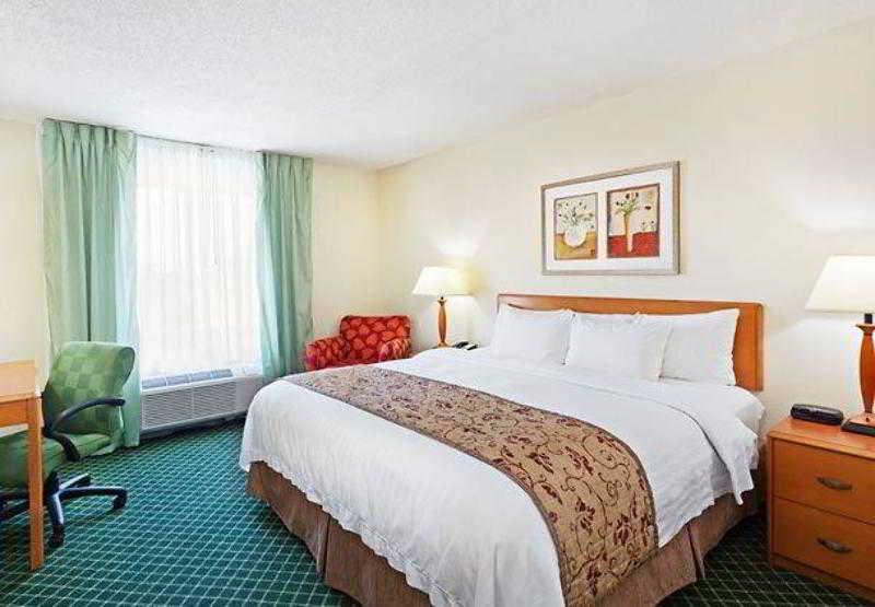Fairfield & By Marriott Downtown/market Square Hotel San Antonio