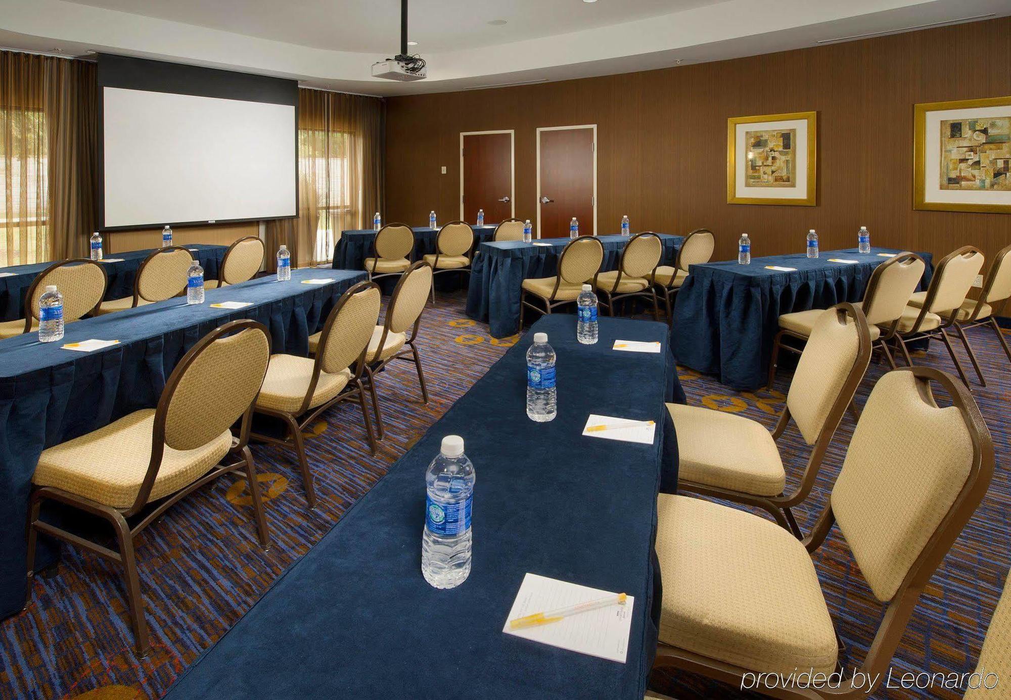 Courtyard By Marriott Seaworld/lackland Hotel