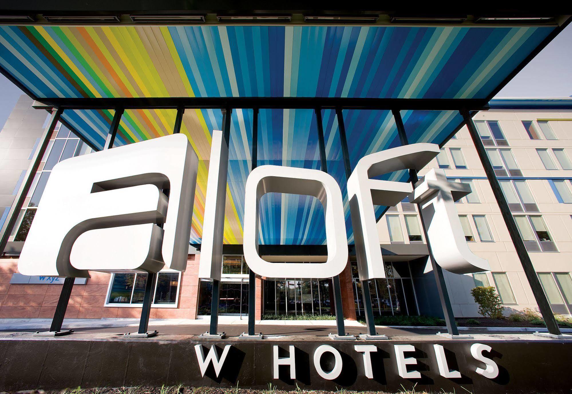 Hotel Aloft Airport