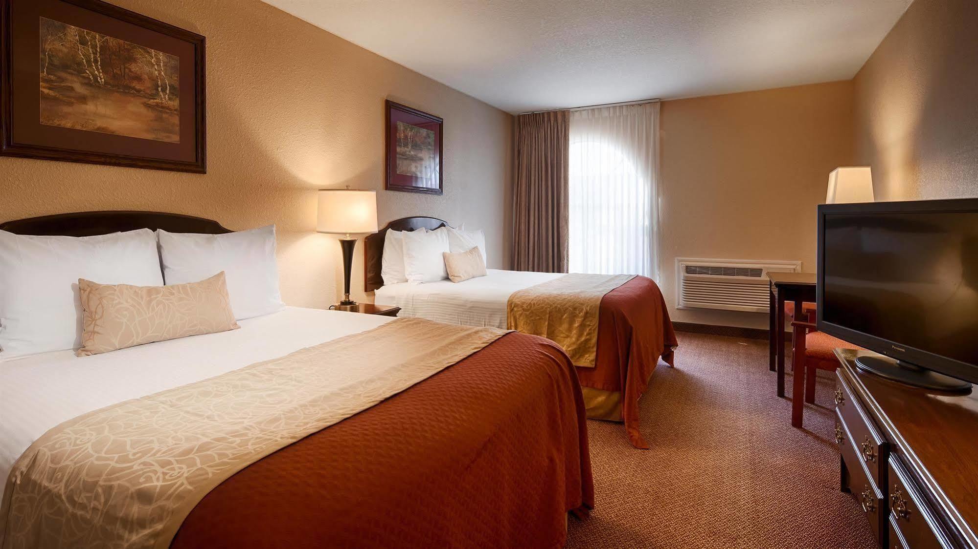Surestay By Western Fiesta San Antonio