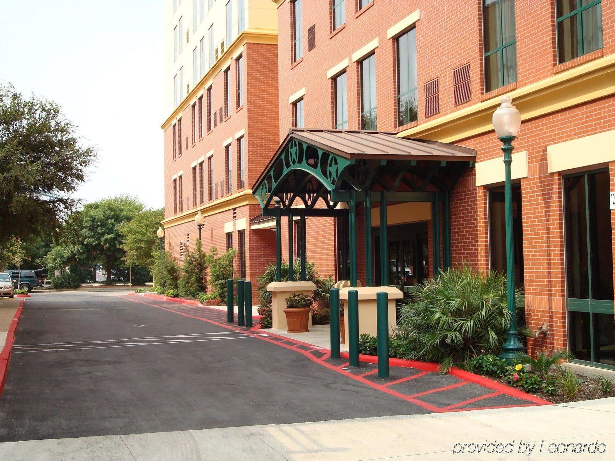 Staybridge Downtown Convention Center By Ihg Hotel 3*