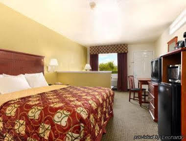 Days By Wyndham Southeast Frost Bank Center 2* San Antonio