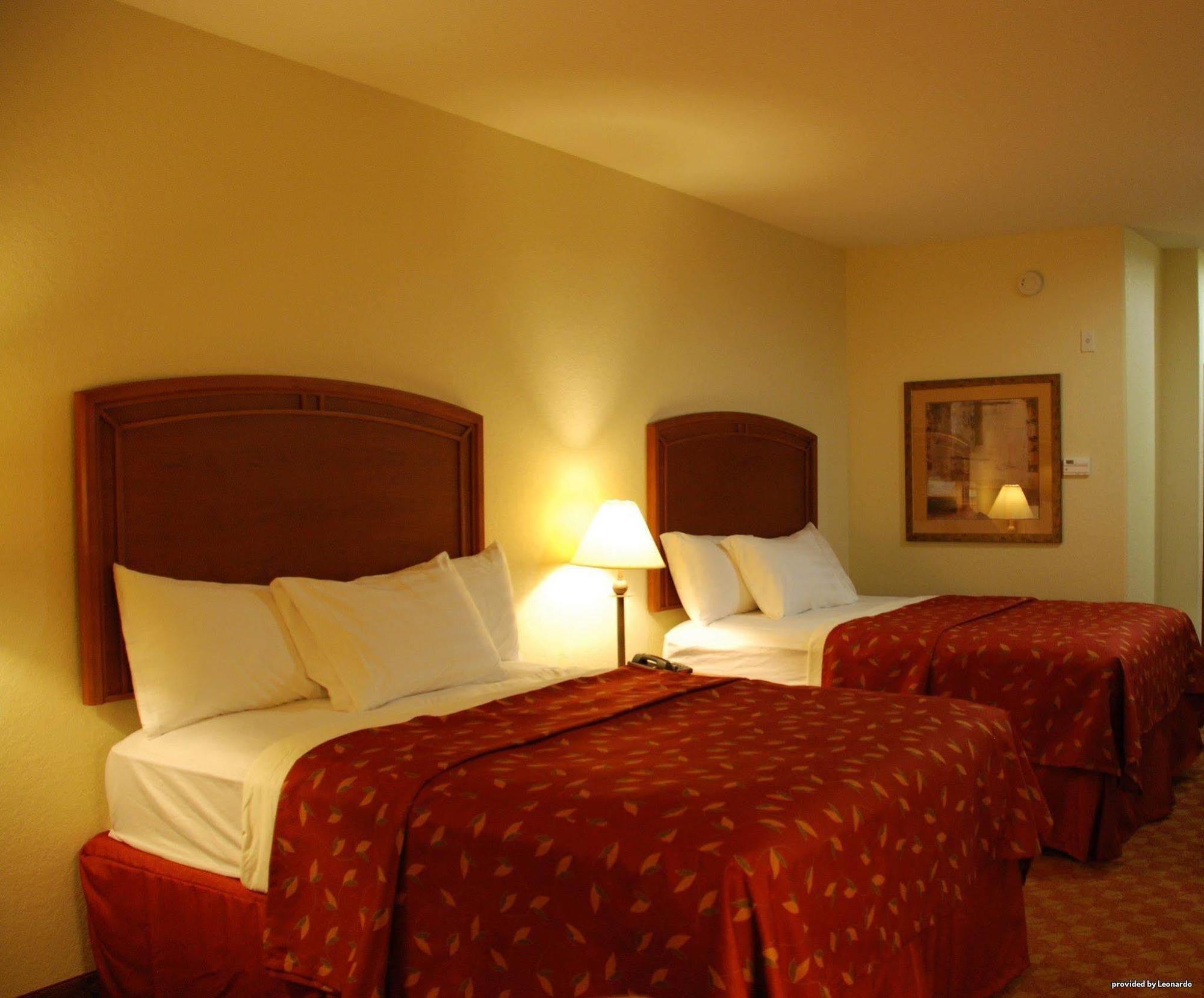 Western East & Hotel San Antonio