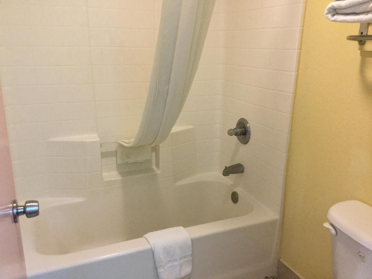 Motel Luxury And Seaworld