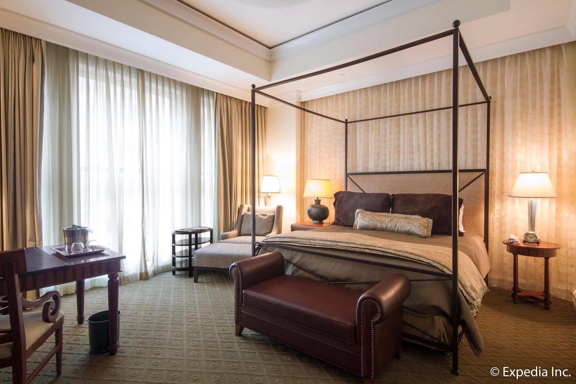 Mokara & 4* San Antonio