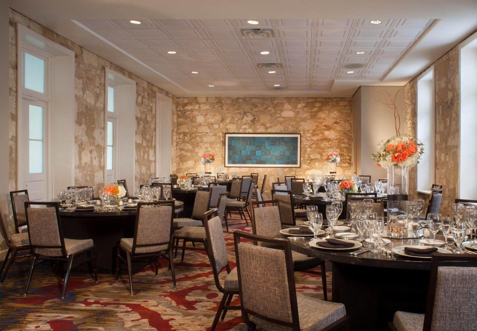 Marriott Plaza San Antonio