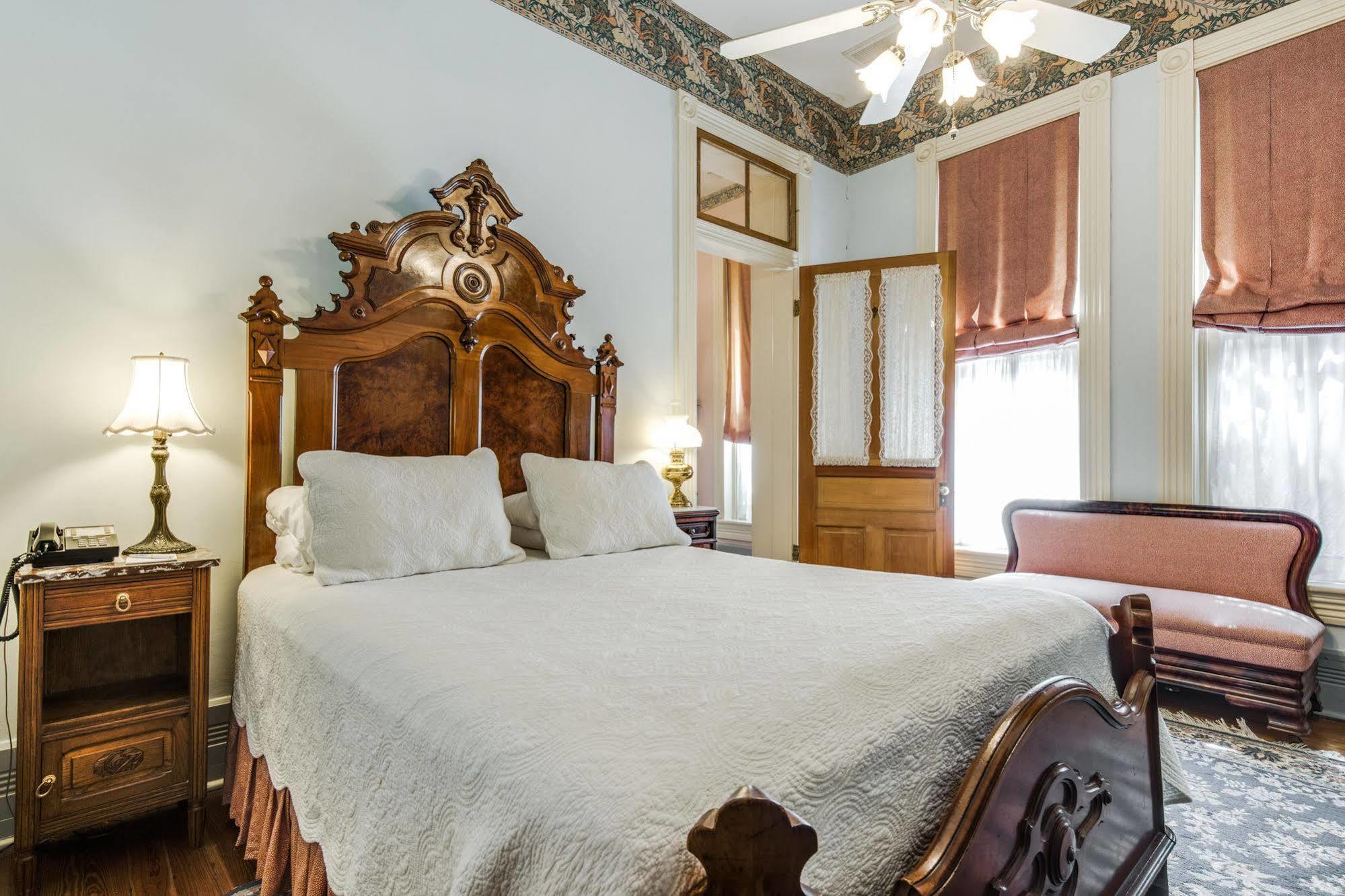 Noble Bed & Breakfast