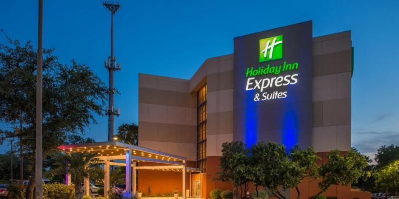 Express & Nw-medical Area By Ihg Hotel 3*