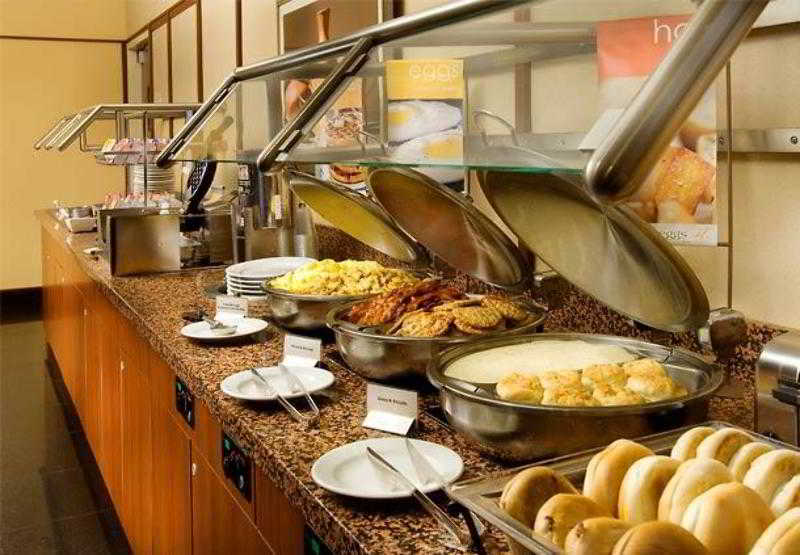 Courtyard By Marriott Seaworld/lackland San Antonio