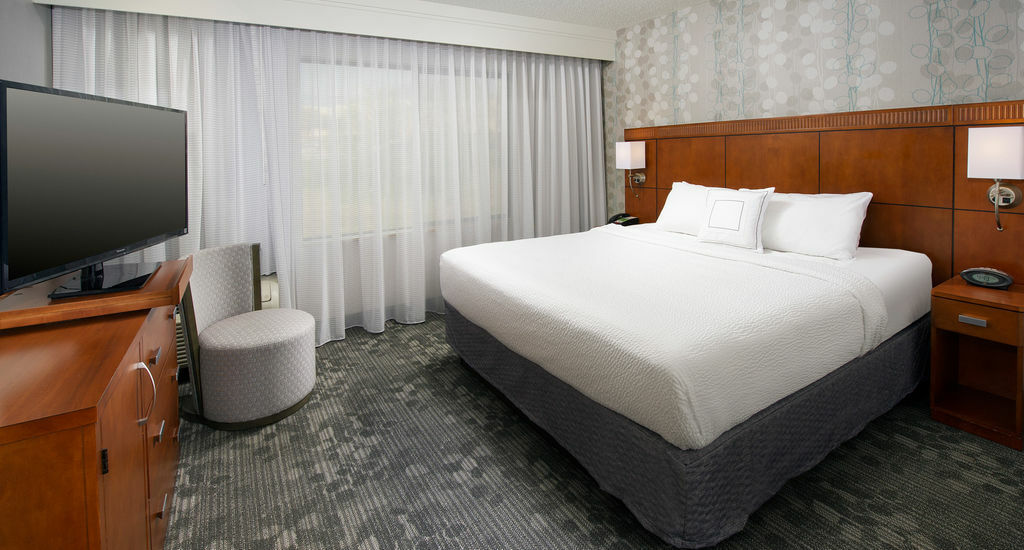 Courtyard By Marriott Seaworld/lackland 3*