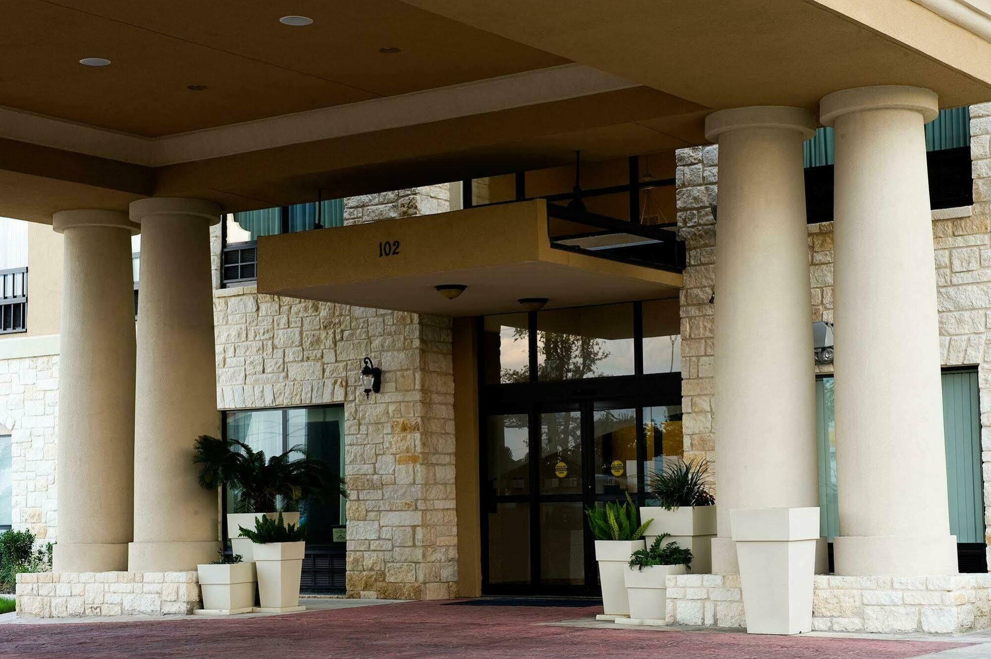 Express & Nw-medical Area By Ihg 3* San Antonio