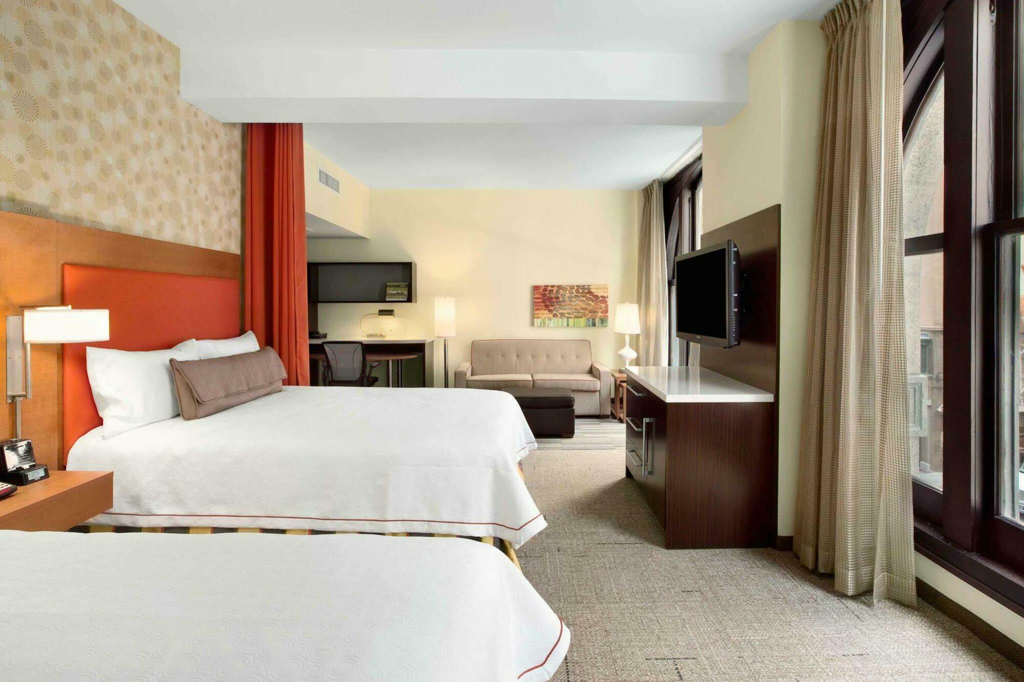 Home2 By Hilton Downtown - Riverwalk, Tx Hotel